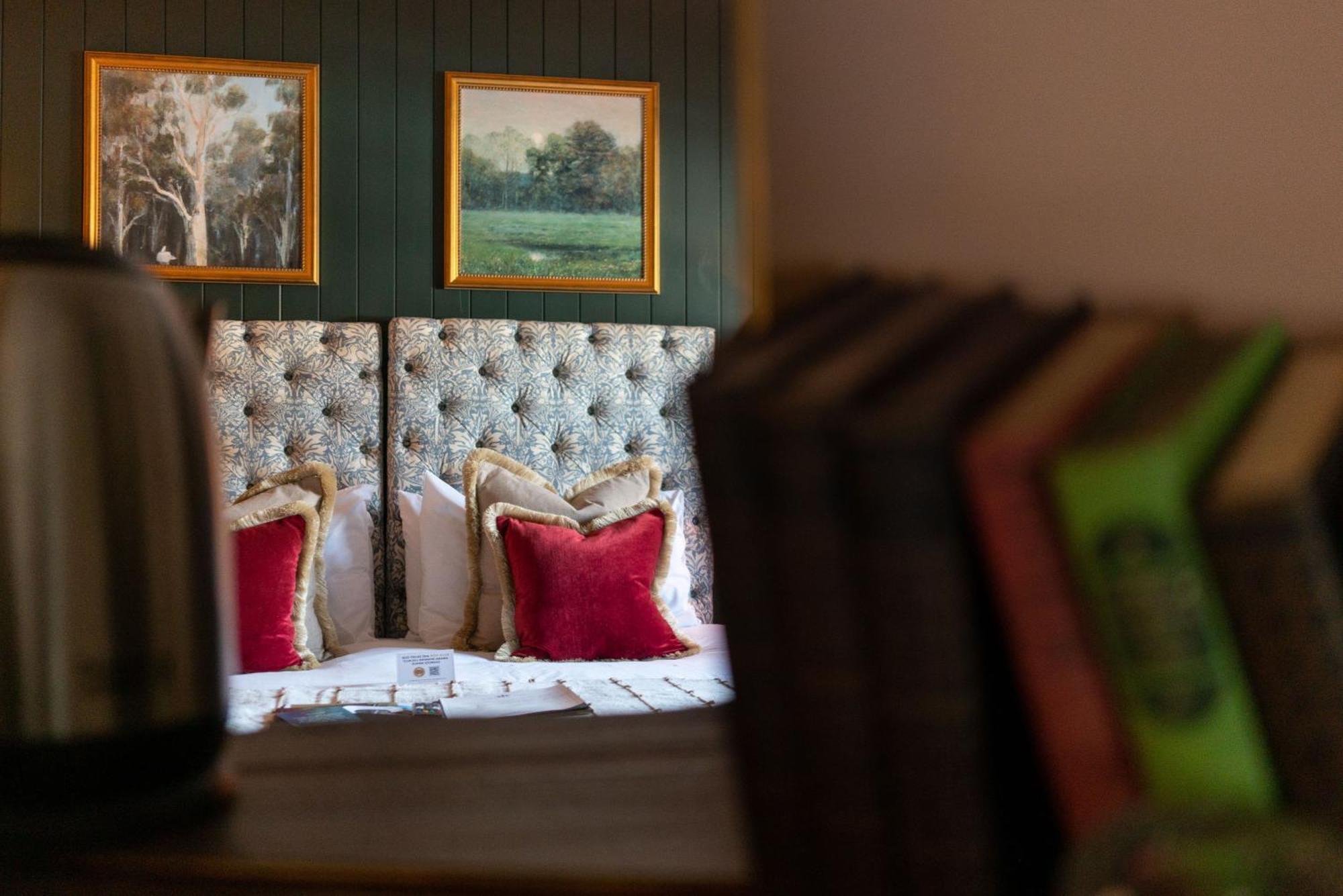 Crown Inn At Tolldown Chipping Sodbury Zewnętrze zdjęcie